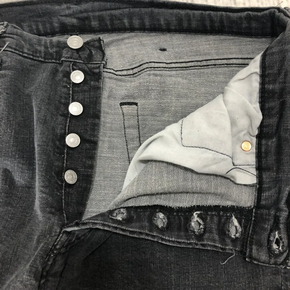 Levis 501 Original Fit Jeans 38x30‎ Faded Black Straight Leg Button Fly Denim